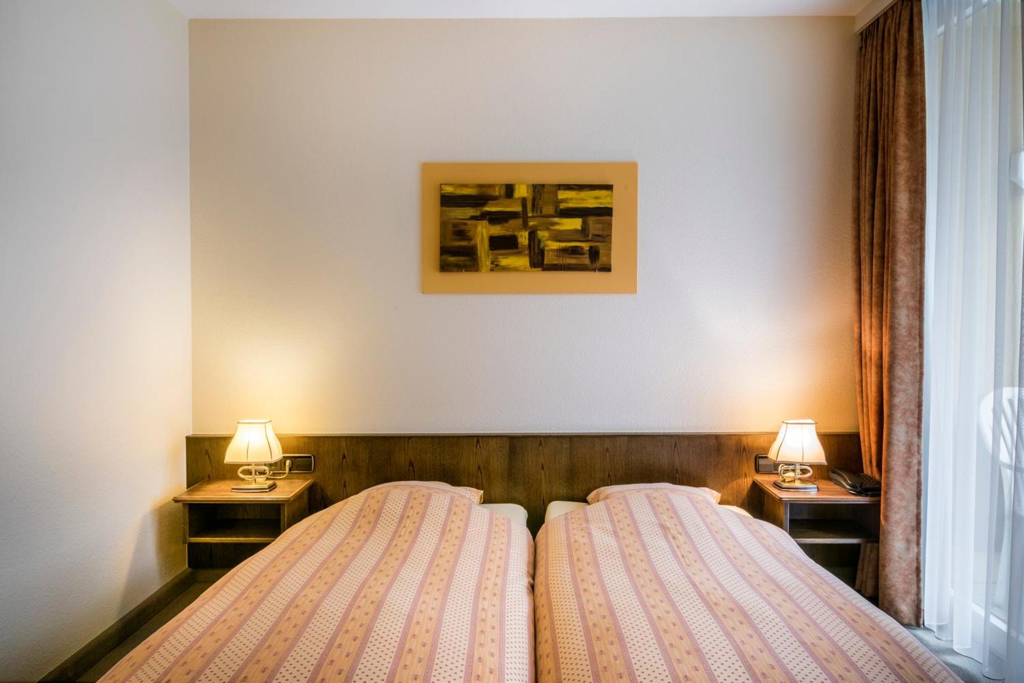 Hotel Restaurant Le Cigalon Waldbillig 外观 照片