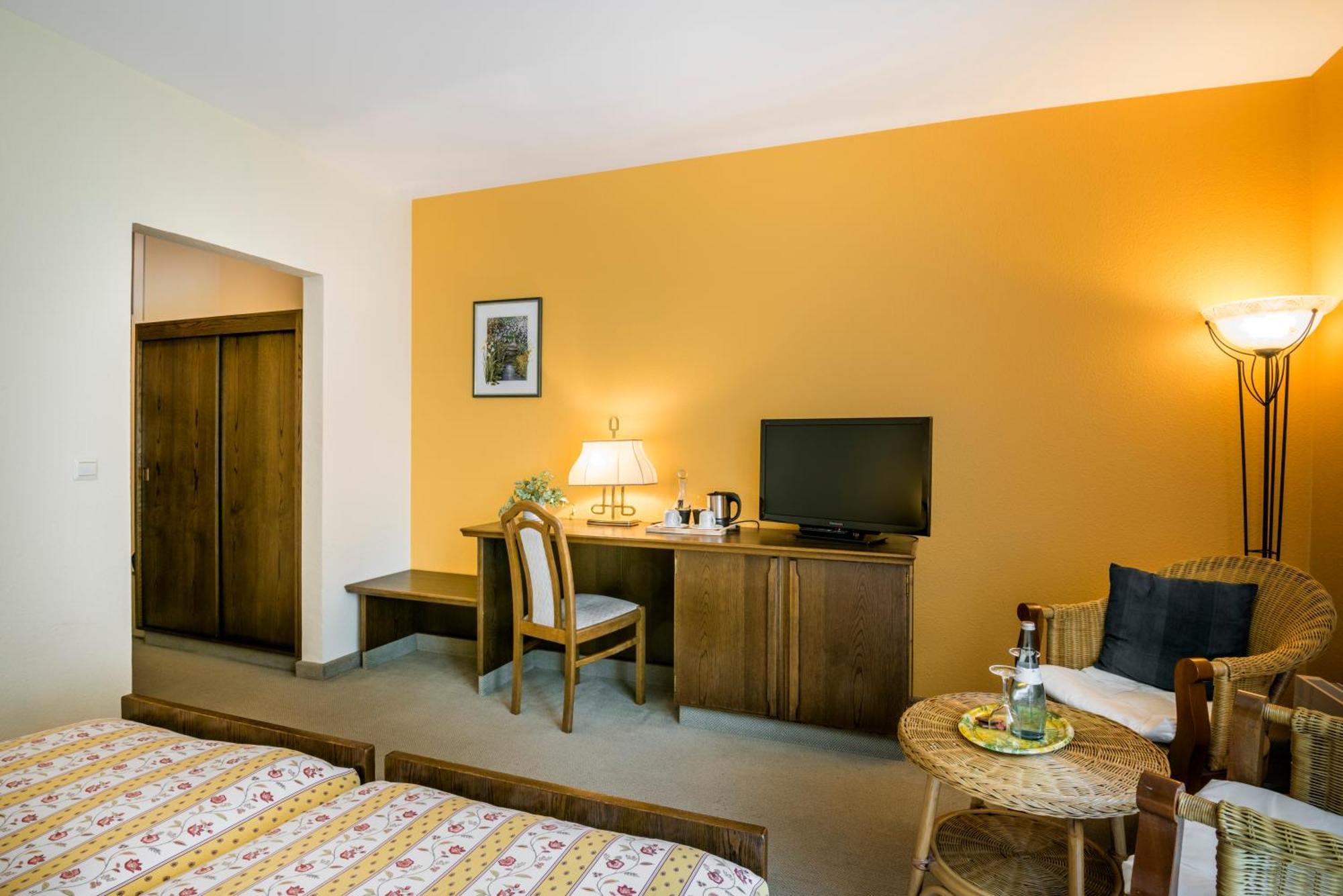 Hotel Restaurant Le Cigalon Waldbillig 外观 照片